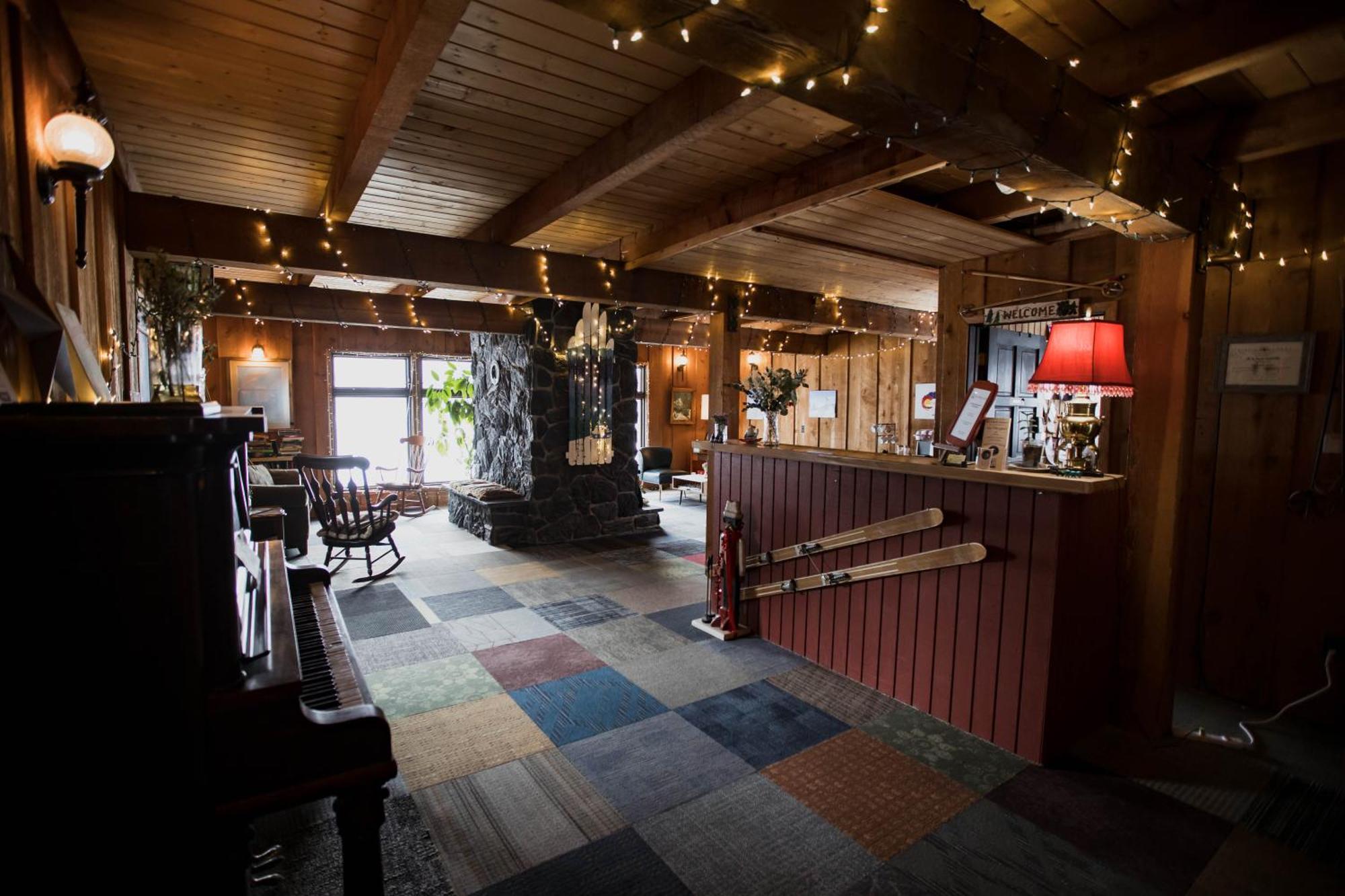 The Viking - Downtown Colorado Hotel